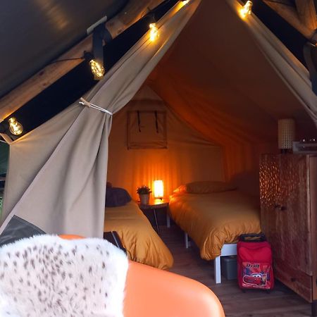 Safari Lodge 'Linge-Zicht' Tiel Eksteriør billede