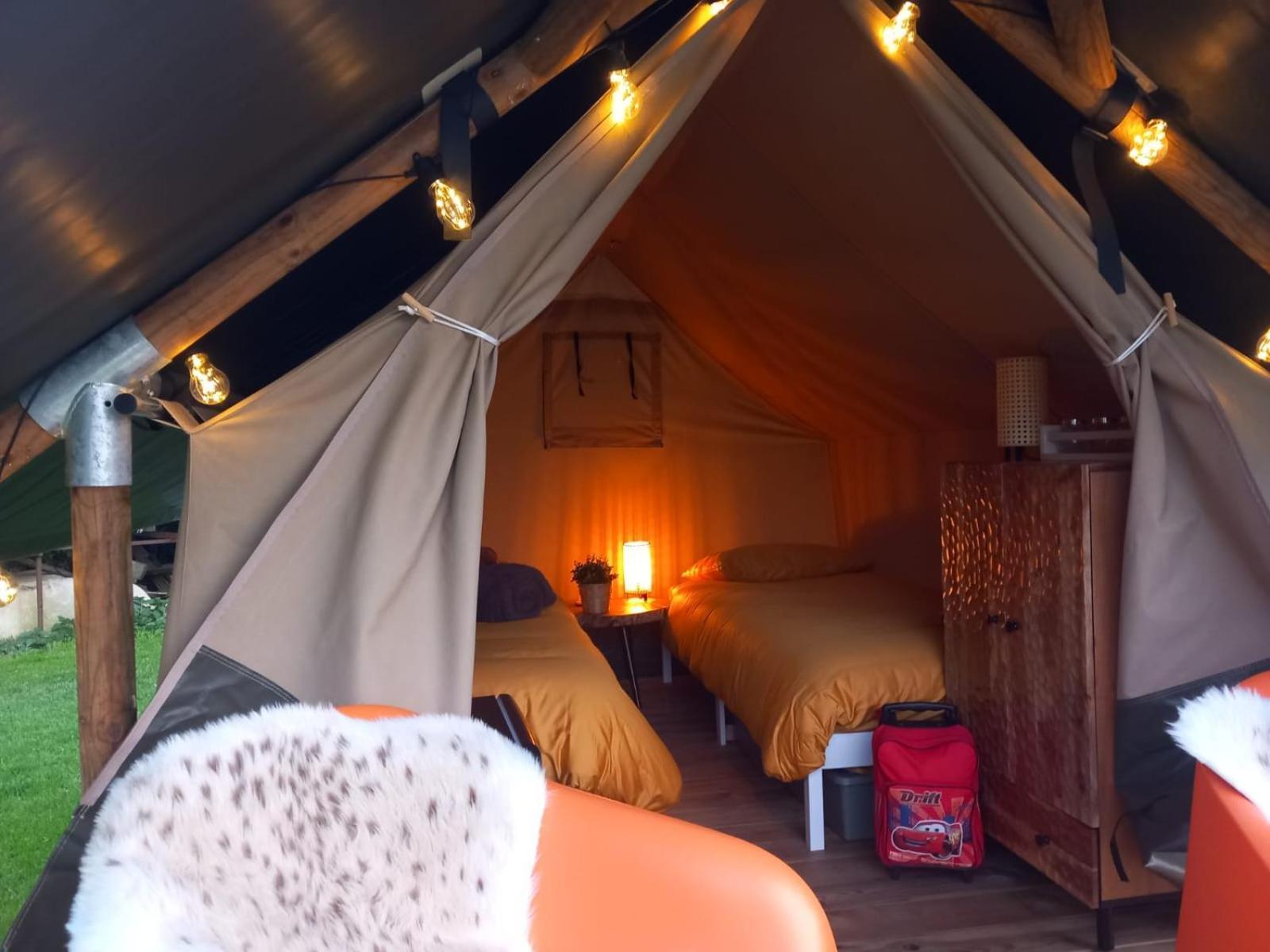 Safari Lodge 'Linge-Zicht' Tiel Eksteriør billede